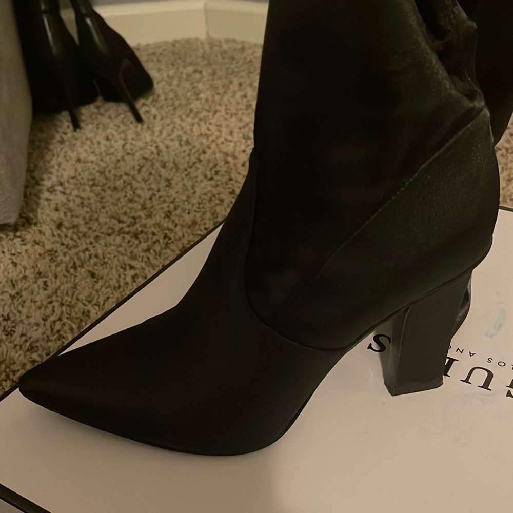 Black over the knee guess boots